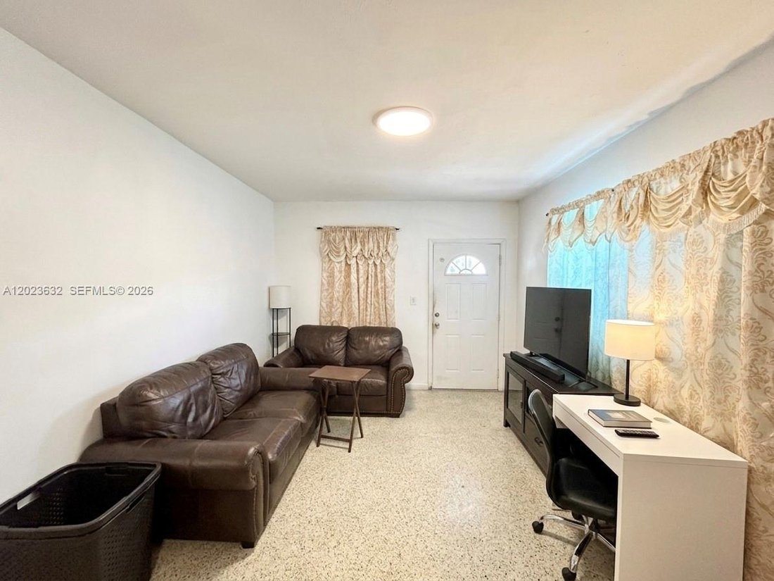 House in Miami, Florida, United States 4 - 18085444