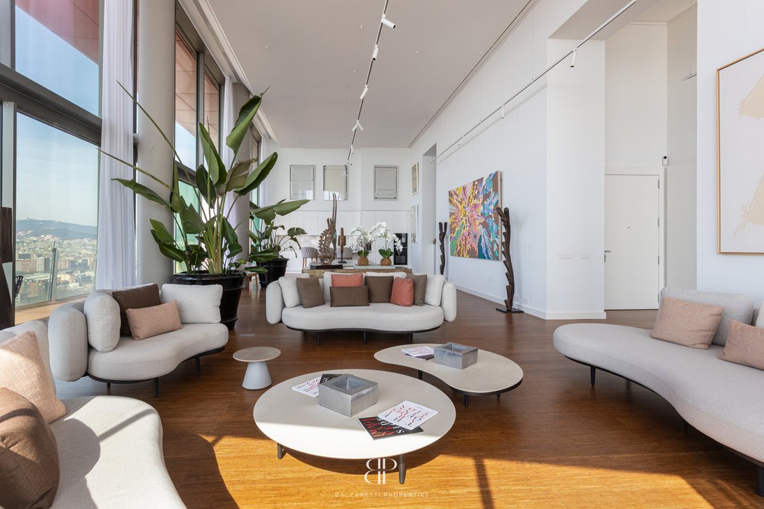 Penthouse in Sant Martí, Barcelona, Spain 4 - 18080896