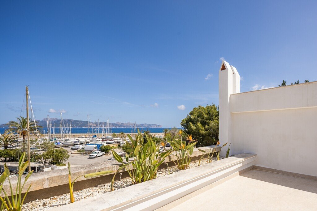 Villa in Balearic Islands, Spain 1 - 18084596