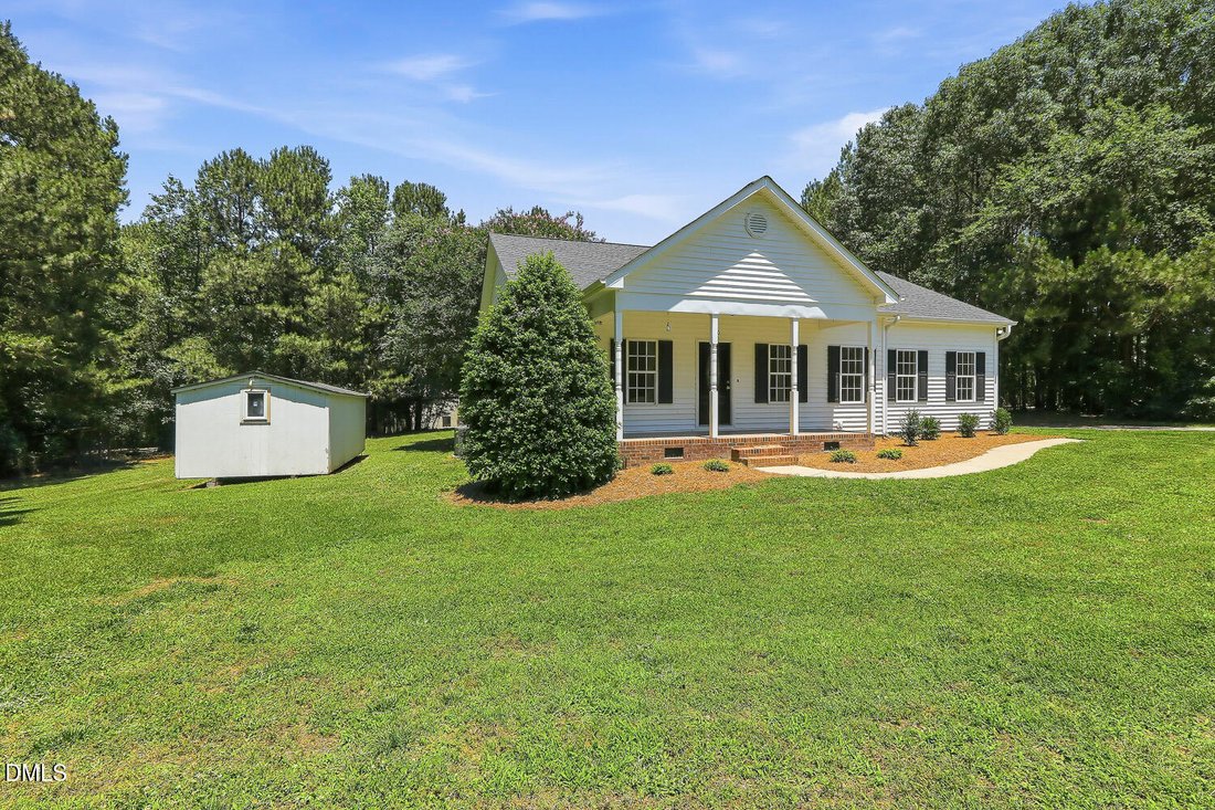 House in Fuquay-Varina, North Carolina, United States 2 - 18087557