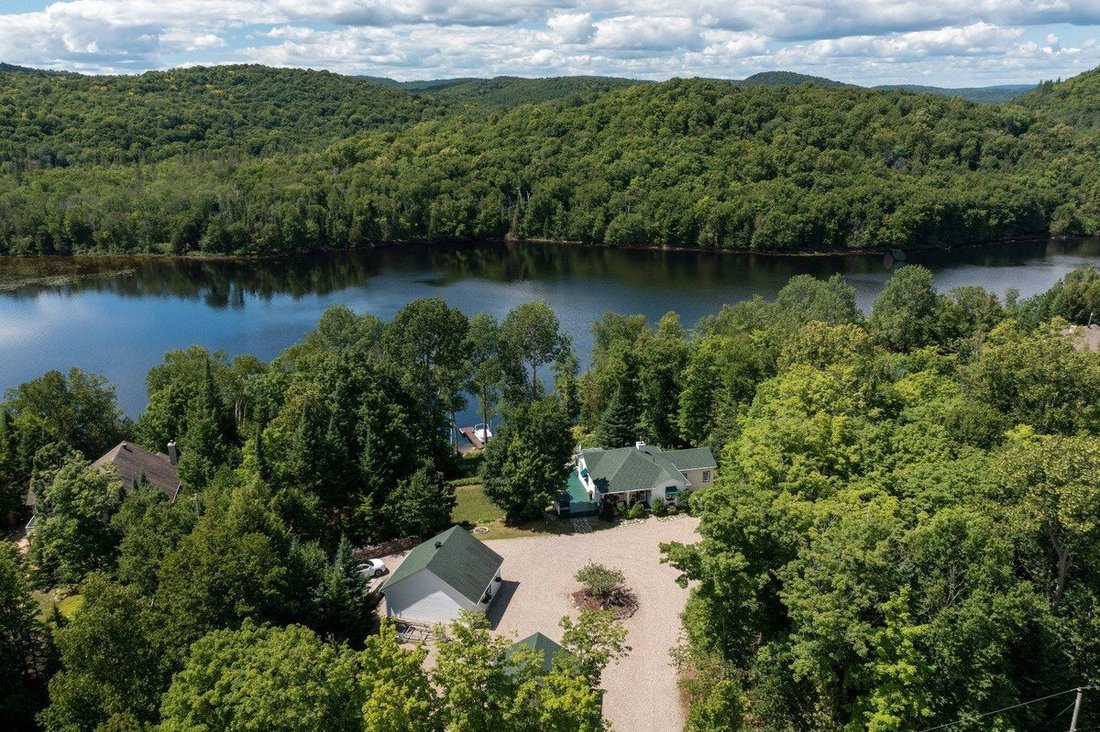 House in Lac-des-Plages, Quebec, Canada 3 - 18086849