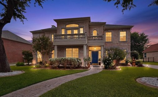 House in Plano, Texas, United States 1