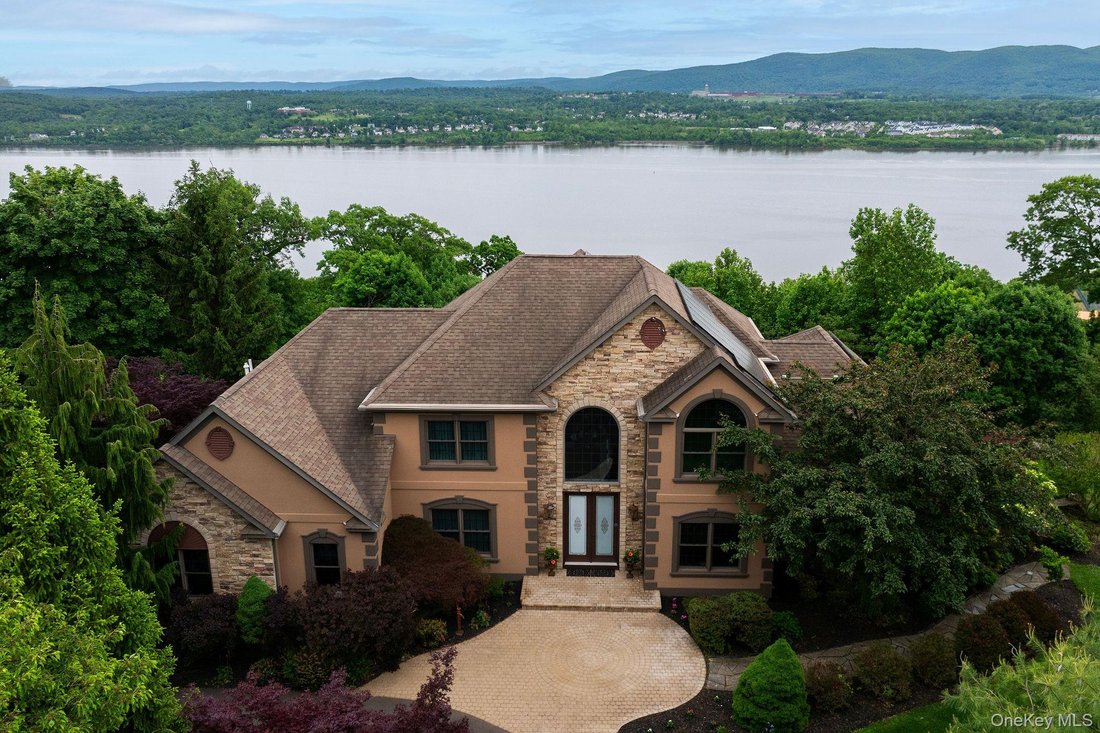 House in Newburgh, New York, United States 5 - 18089547