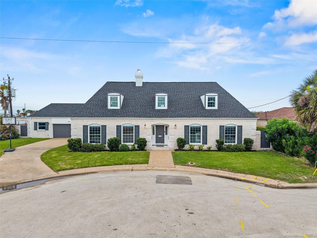 House in Galveston, Texas, United States 3 - 18089127