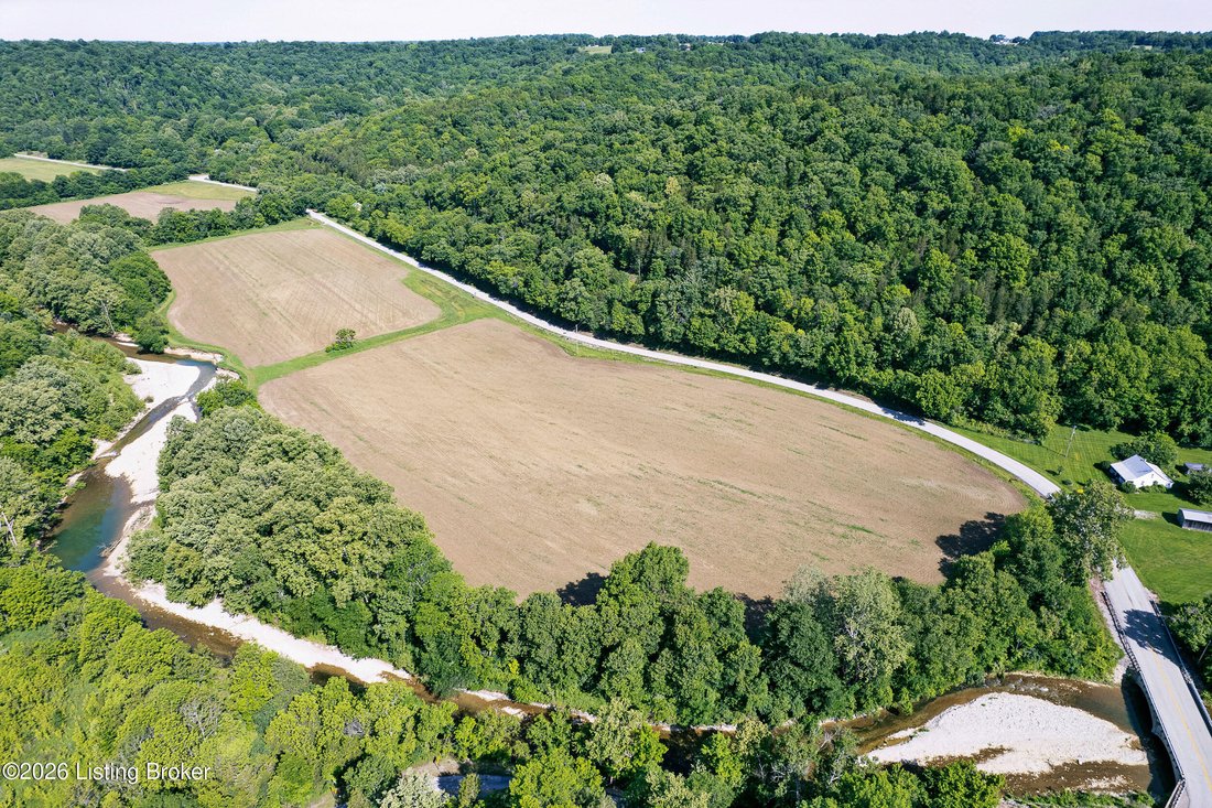 Land in Bedford, Kentucky, United States 1 - 18082487