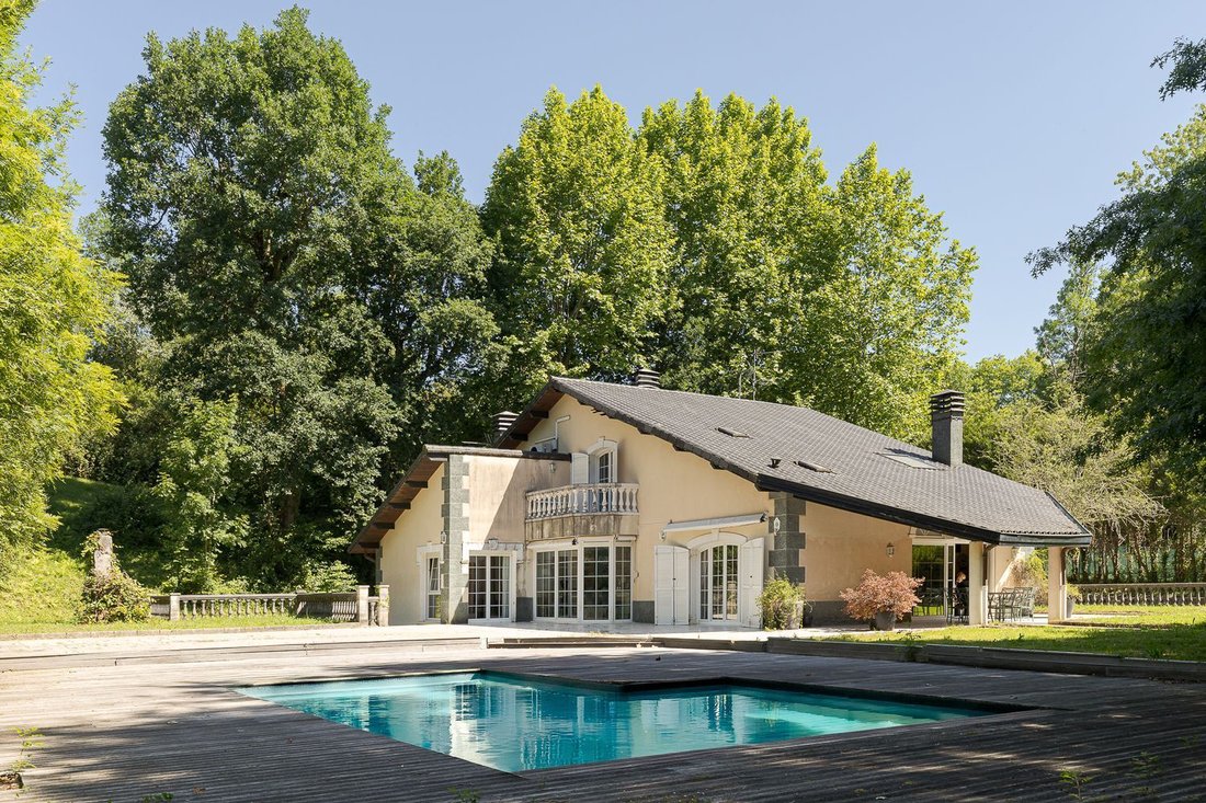 Villa in Hondarribia, Basque Country, Spain 1 - 18087263