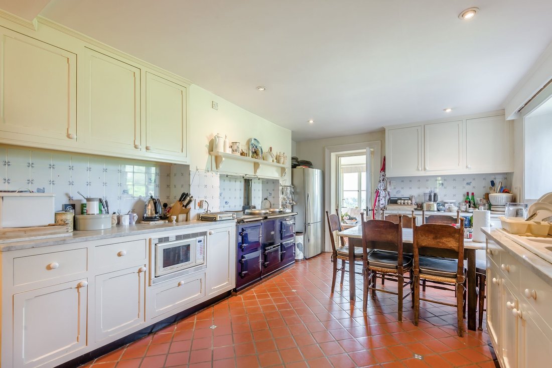 House in Monmouthshire, Wales 3 - 18089029