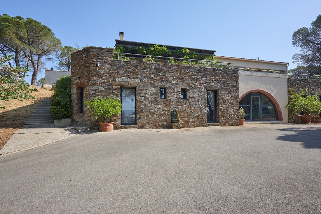 Villa in Carcassonne, Occitania, France 2 - 18083559