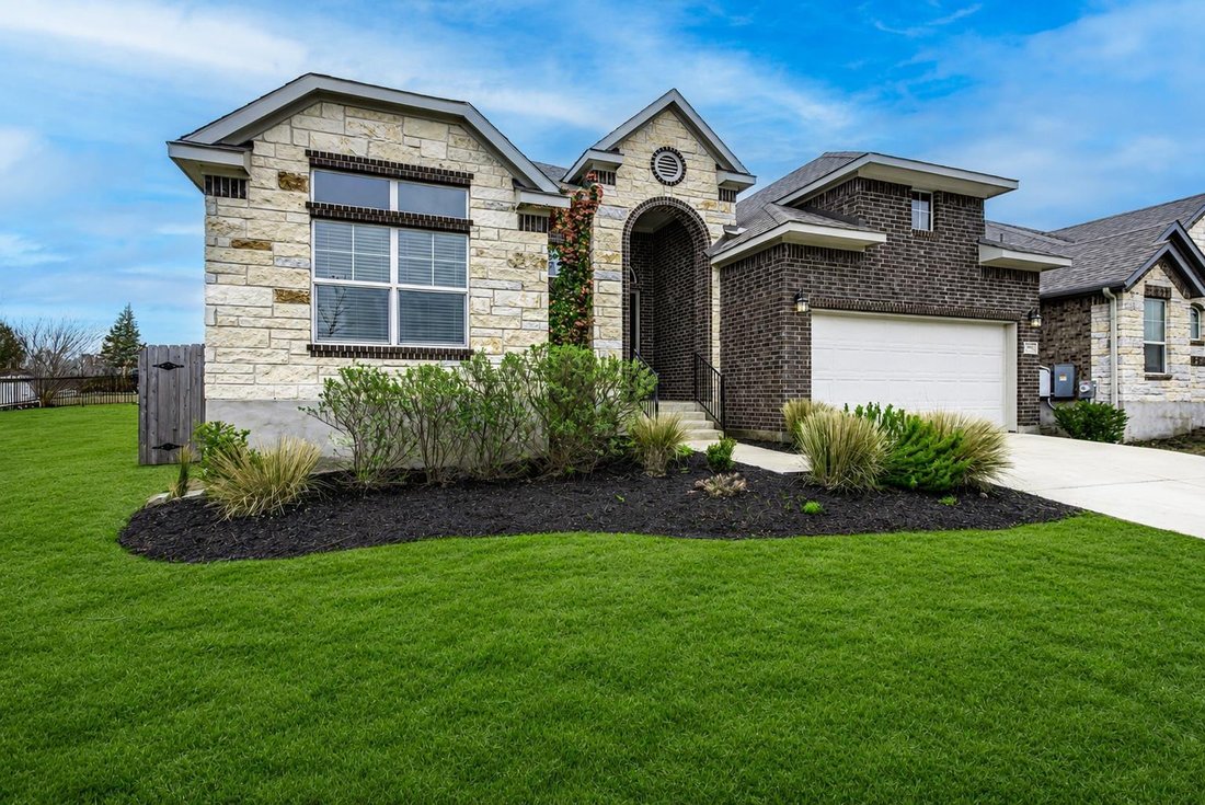 House in Pflugerville, Texas, United States 1 - 18085173