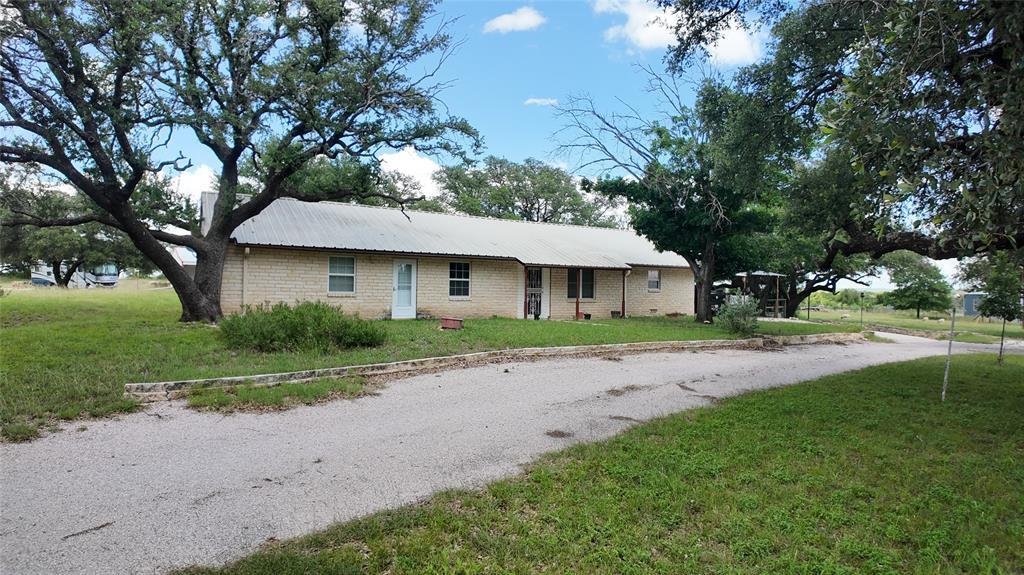 House in Mullin, Texas, United States 1 - 18057508