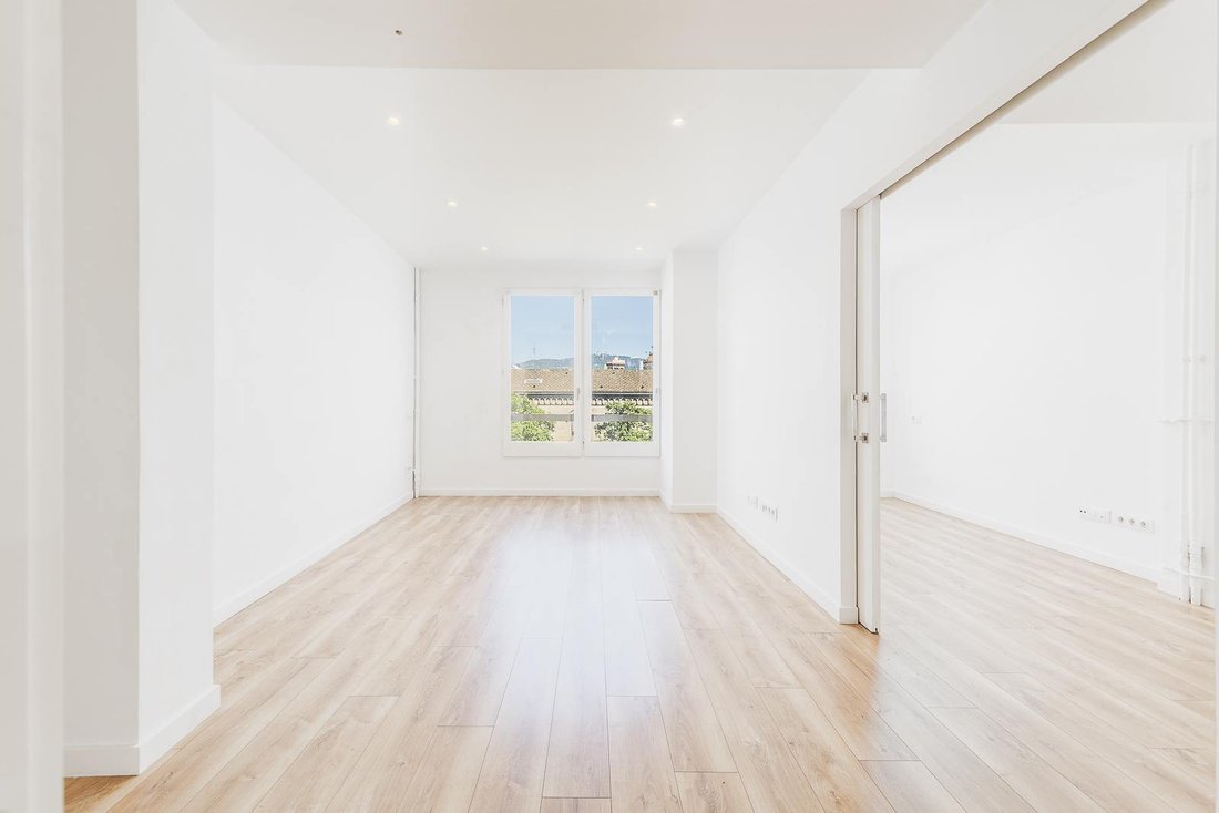 Apartment in Ciutat Vella, Barcelona, Spain 2 - 18081472