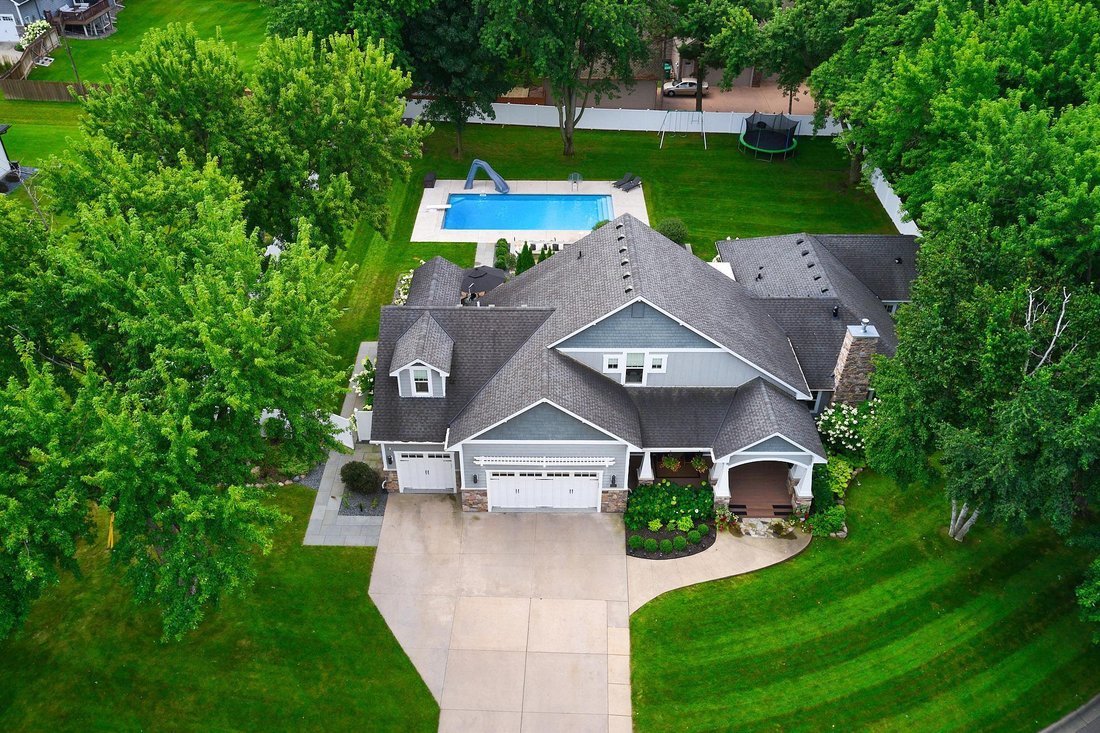 House in Plymouth, Minnesota, United States 1 - 18089207