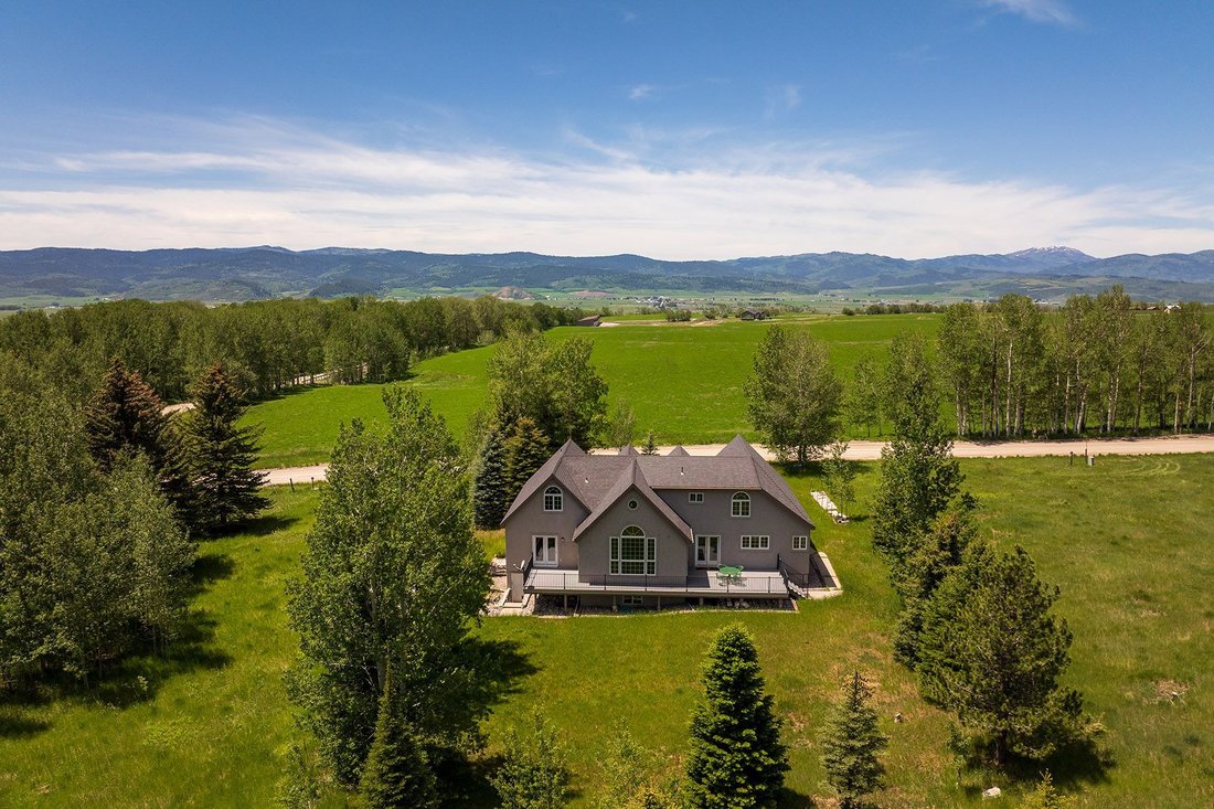 House in Thayne, Wyoming, United States 2 - 18082814