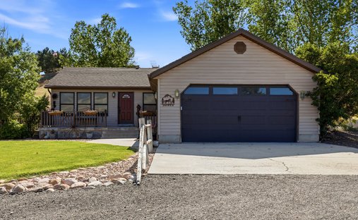House in Henefer, Utah, United States 1