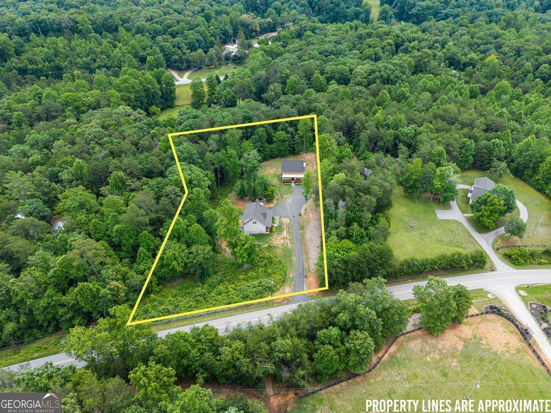 House in Clarkesville, Georgia, United States 2 - 18082751