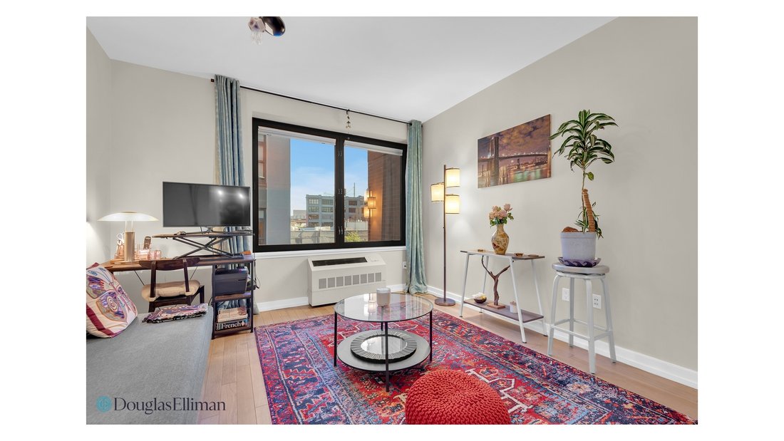 Condo in New York, New York, United States 2 - 18082911