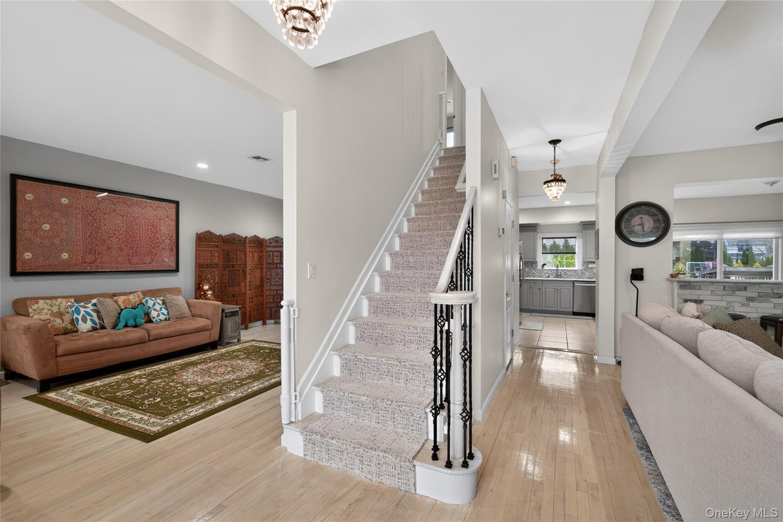 House in Baldwin, New York, United States 4 - 18089577