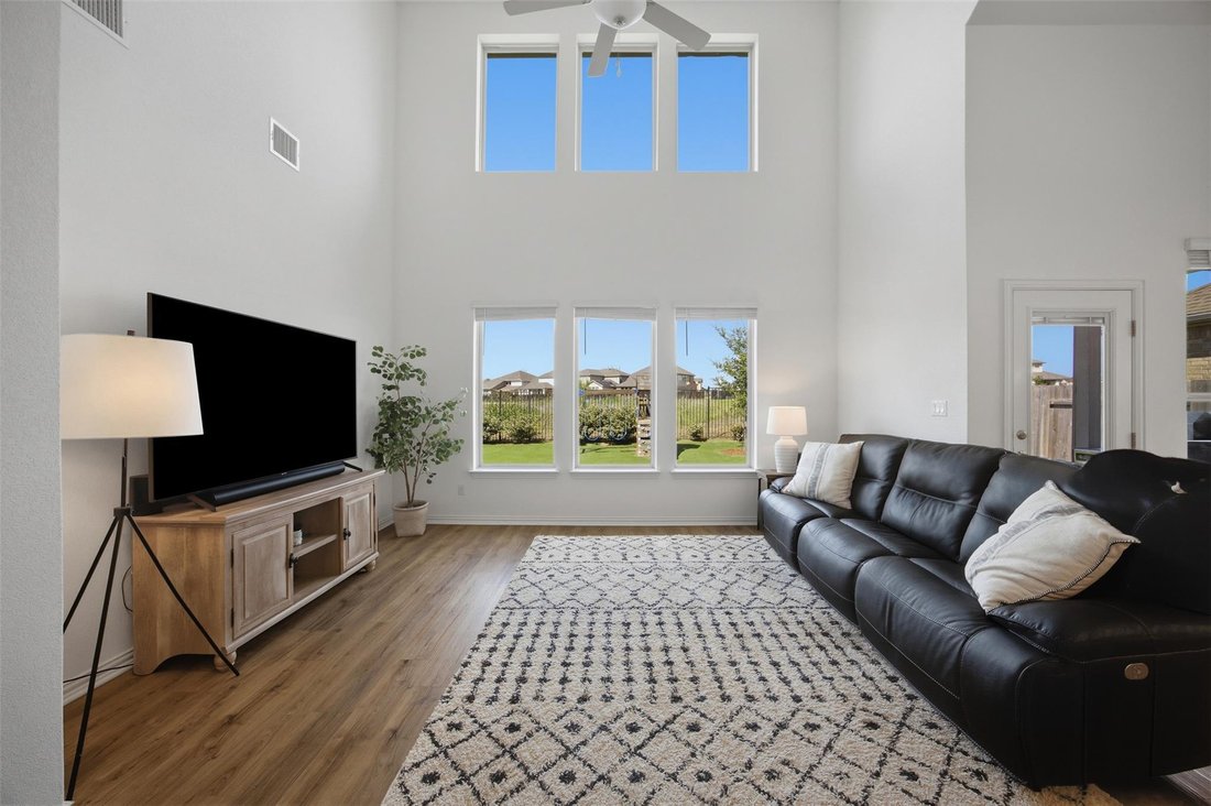 House in Coupland, Texas, United States 5 - 18085189