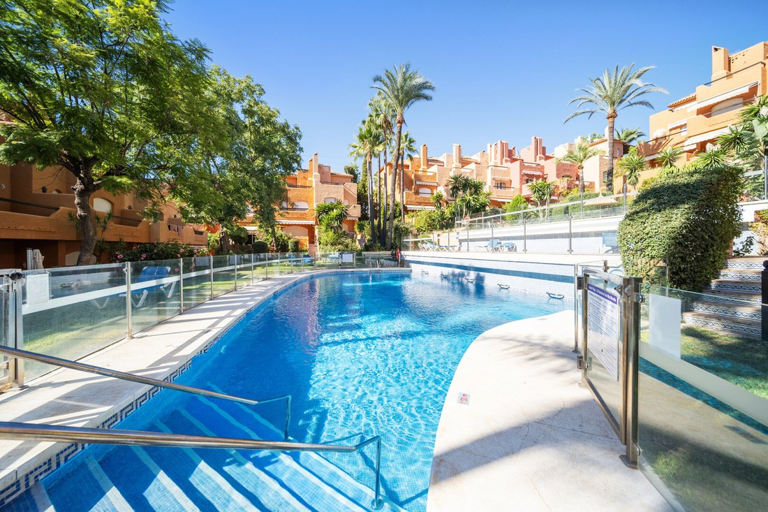 Townhouse in Nueva Andalucia, Marbella, Spain 2 - 17533468