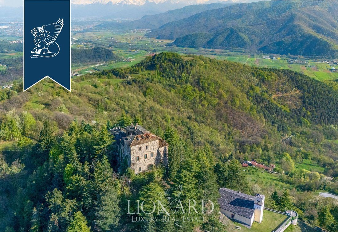 Castle in Montemale di Cuneo, Piedmont, Italy 3 - 18087474
