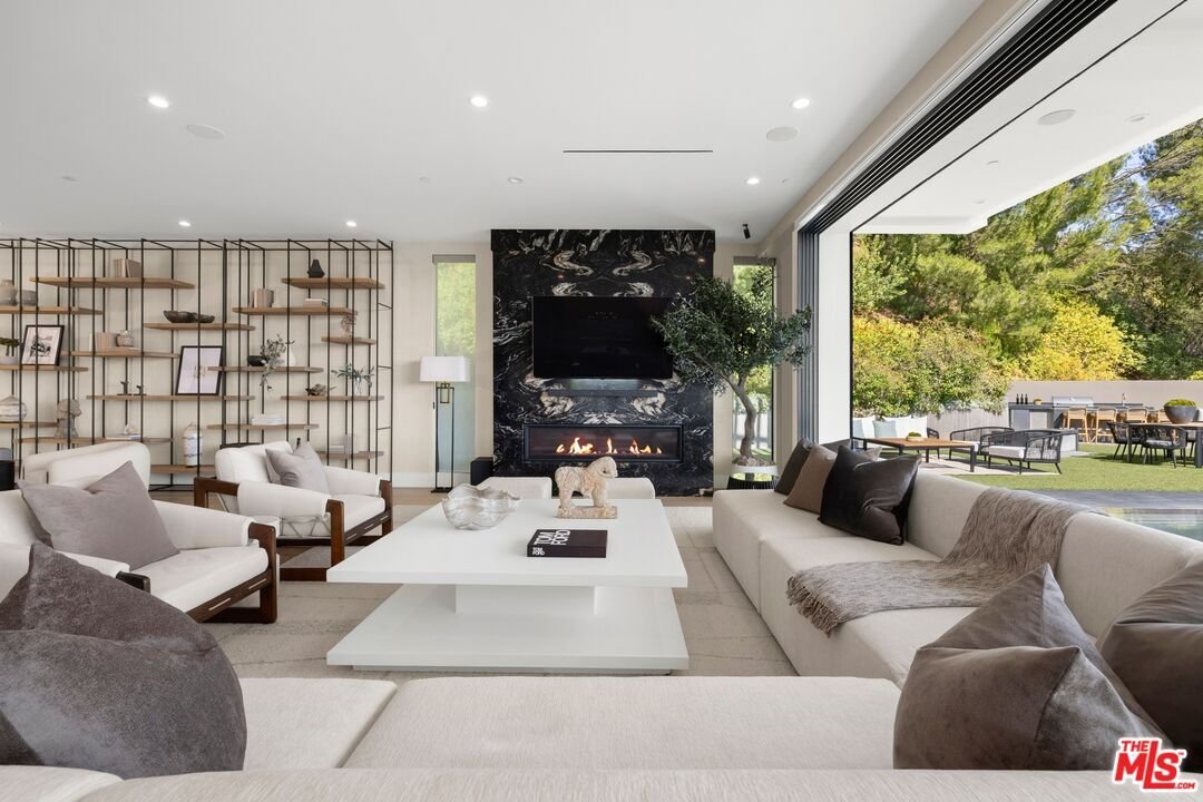 House in Beverly Hills, California, United States 3 - 18083388