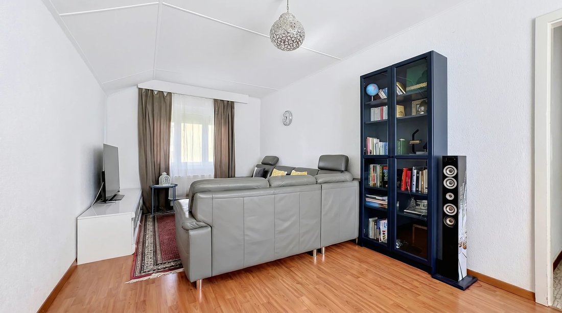 Ecublens Apartment
