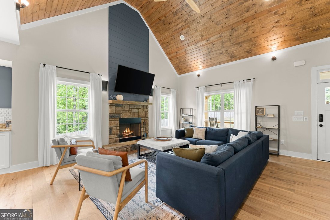 House in Clarkesville, Georgia, United States 5 - 18082721