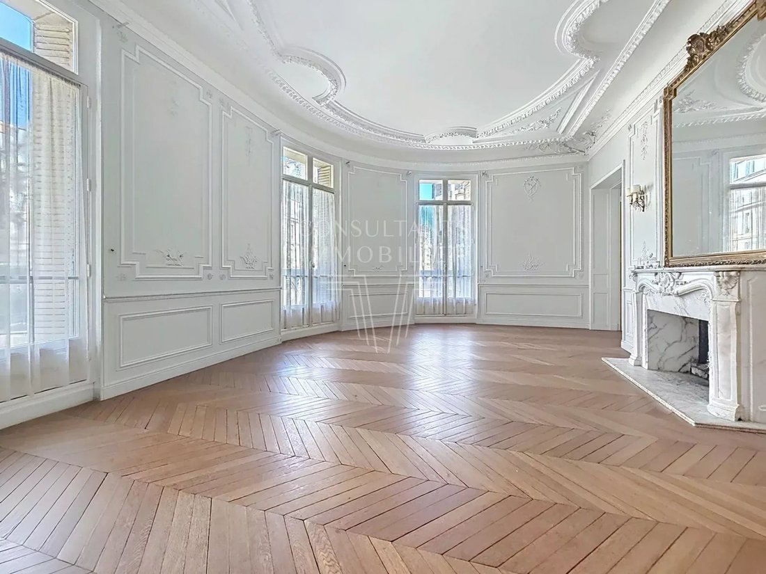 Appartamento a Courcelles-Wagram, Paris 17e Arrondissement, Parigi 1 - 18083253
