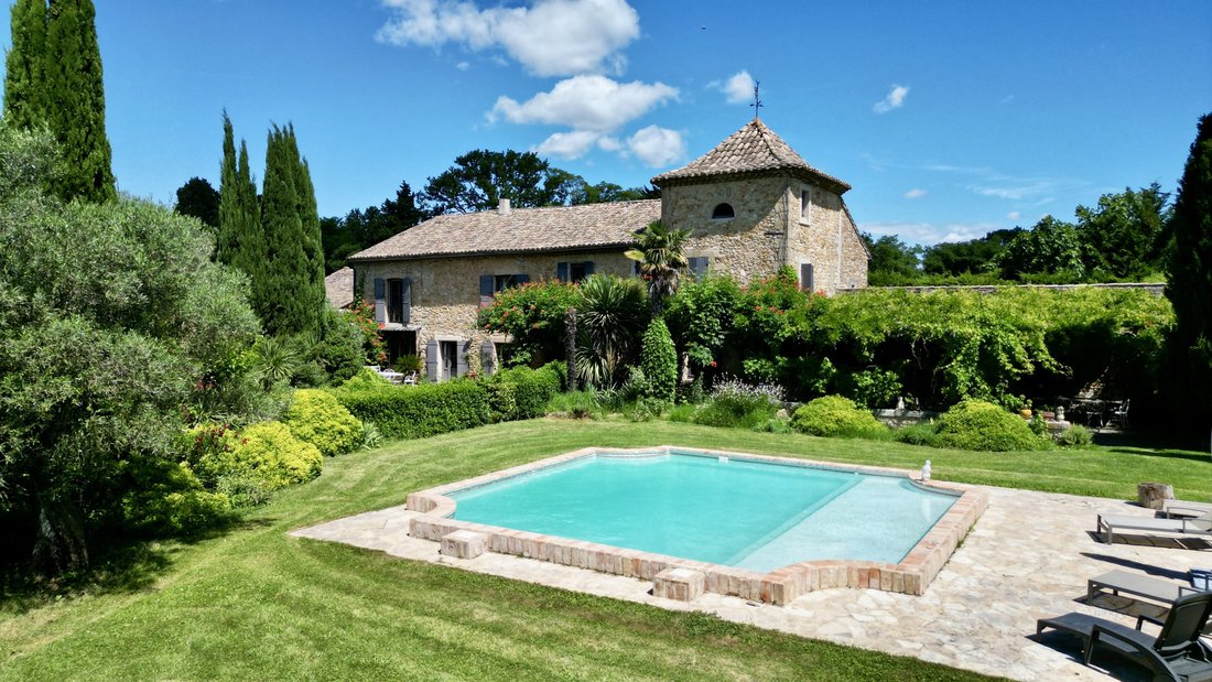 House in Orange, Provence-Alpes-Côte d'Azur, France 1 - 18086767