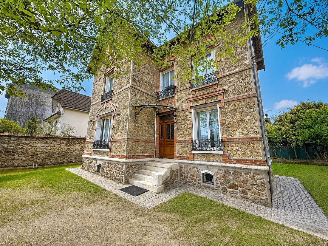 House in Boissy-Saint-Leger, Ile-de-France, France 1 - 17732291
