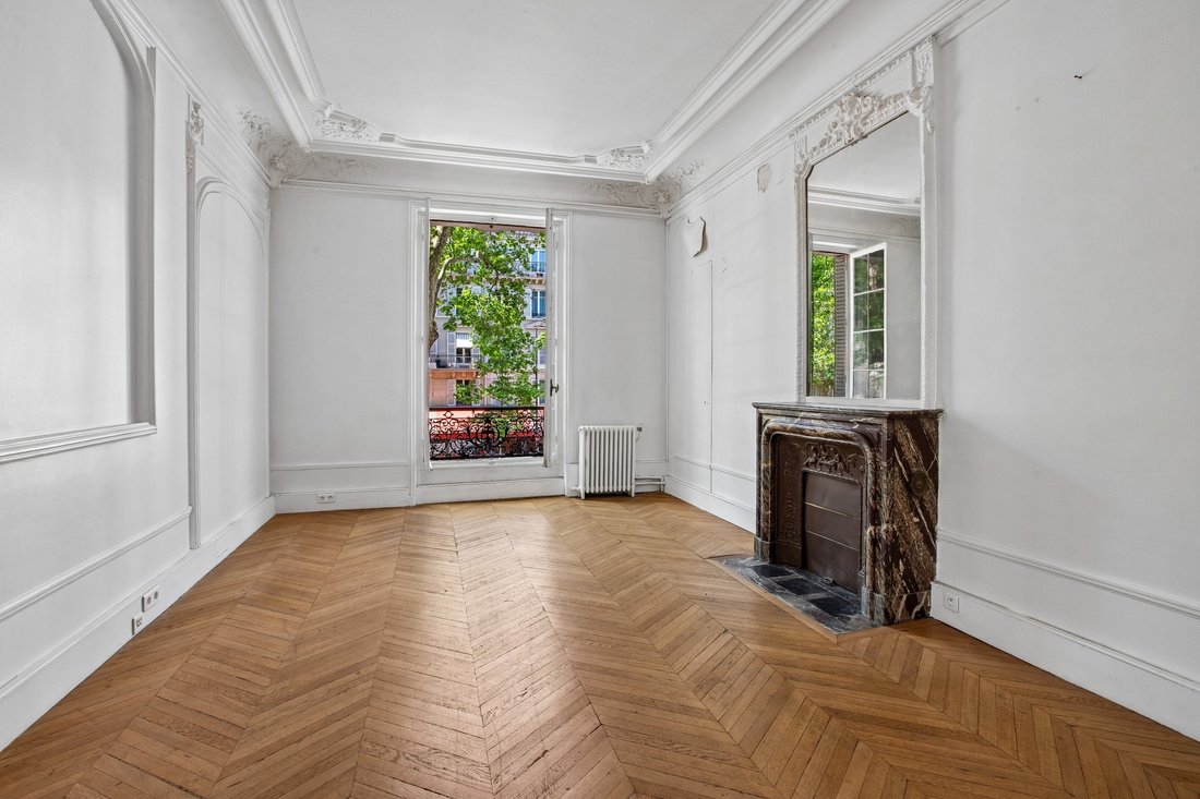 Apartment in Hoche-Friedland, Paris 8e Arrondissement, Paris 4 - 18088550