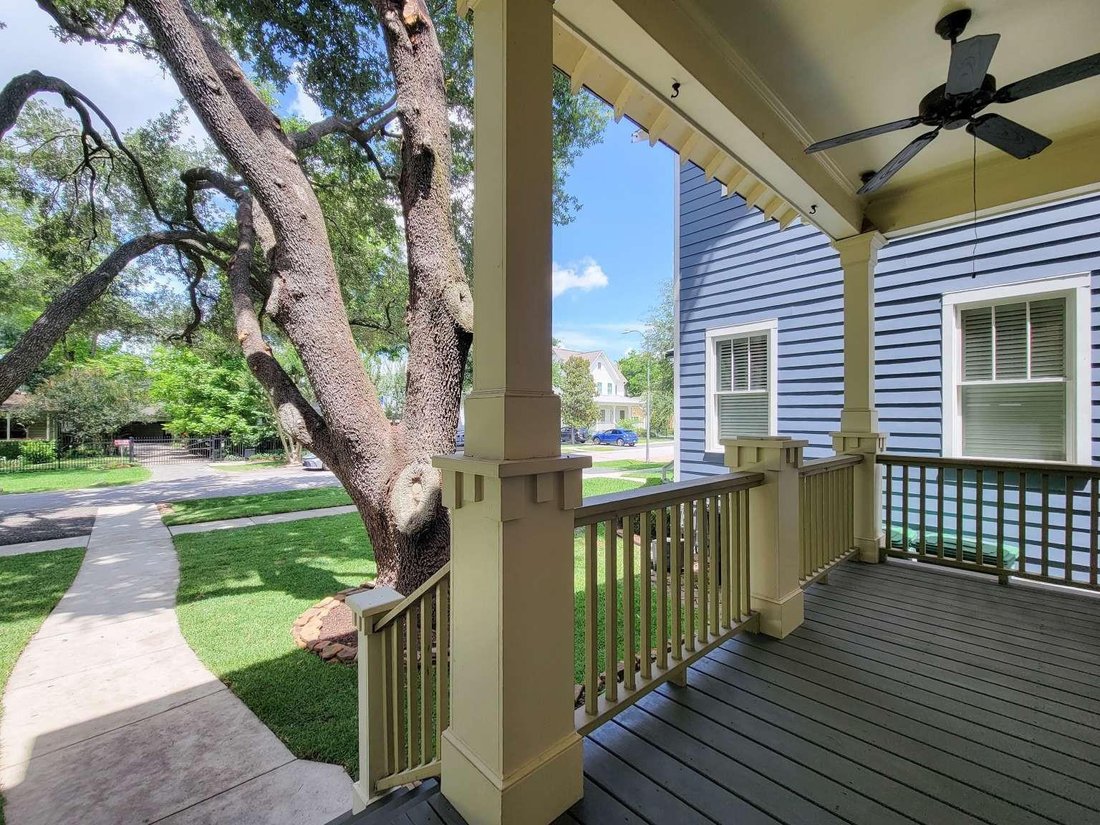 House in Houston, Texas, United States 3 - 18086080