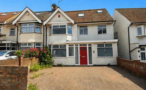 House in Barnet, England 1