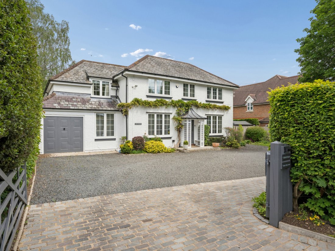 House in Amersham, England 1 - 18087369