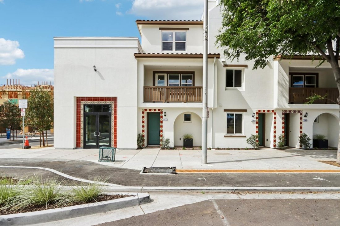 Townhouse in Newark, California, United States 1 - 18089369
