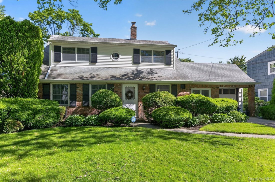 House in Carle Place, New York, United States 3 - 18082883