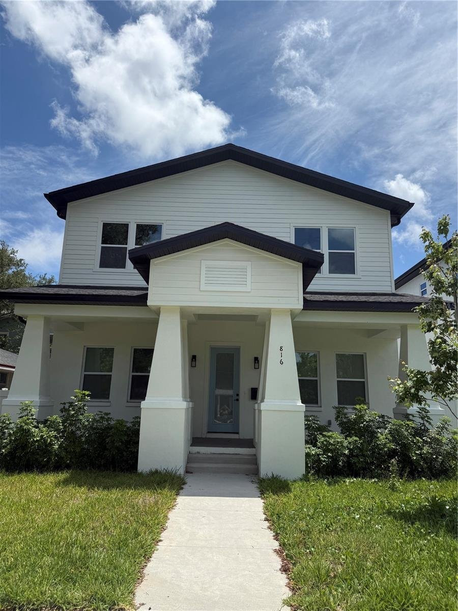 House in St. Petersburg, Florida, United States 1 - 18086023