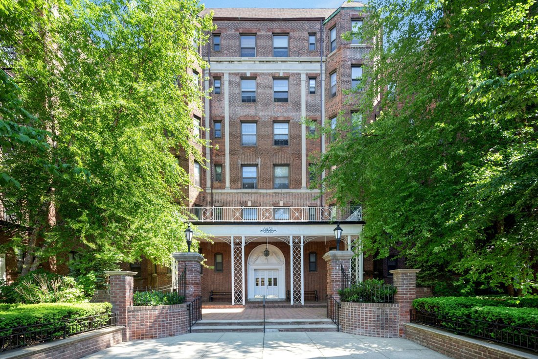 Co Op in New York, New York, United States 1 - 17274321