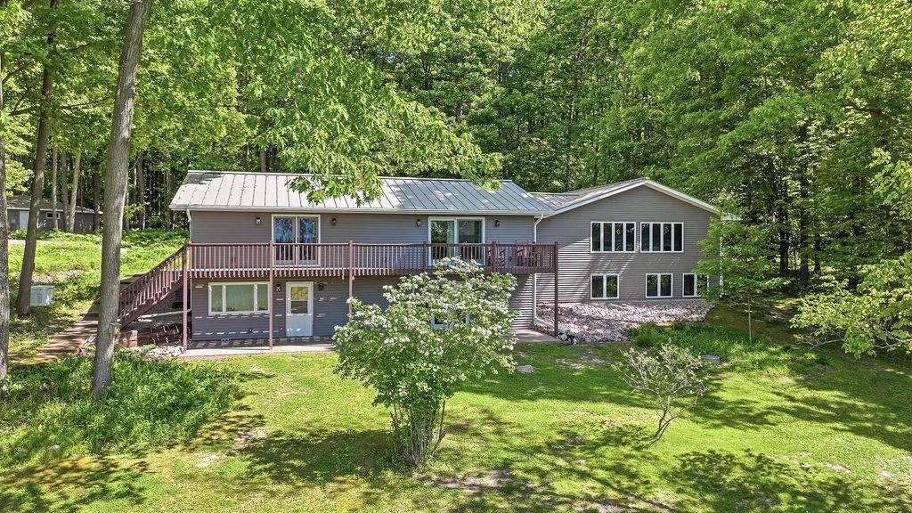 House in Iola, Wisconsin, United States 2 - 17787212