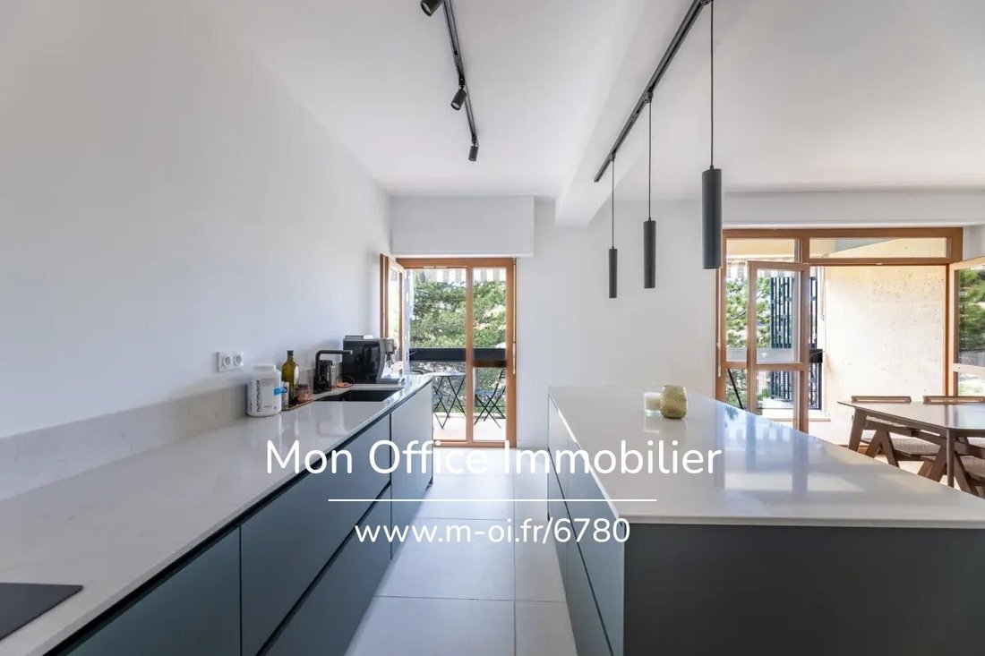 Apartment in Mazarin-Opéra-Bellegarde-Mairie, Aix-en-Provence, France 4 - 18085016
