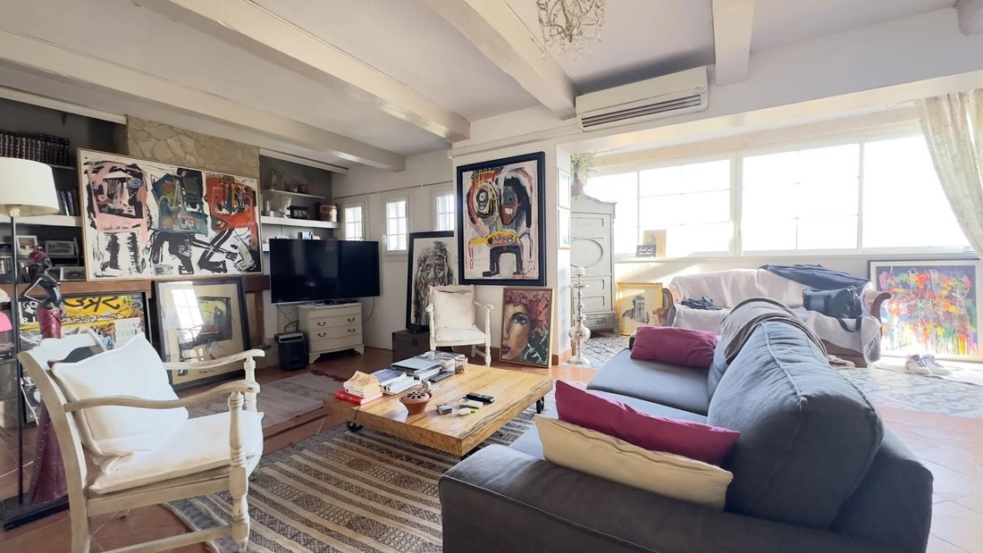 Villa in La Millière, Marseille, Provence-Alpes-Côte d'Azur 4 - 18084652