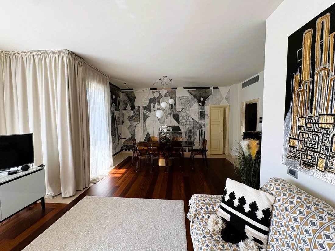 Apartment in Historic Center, Viareggio, Tuscany 5 - 18087256