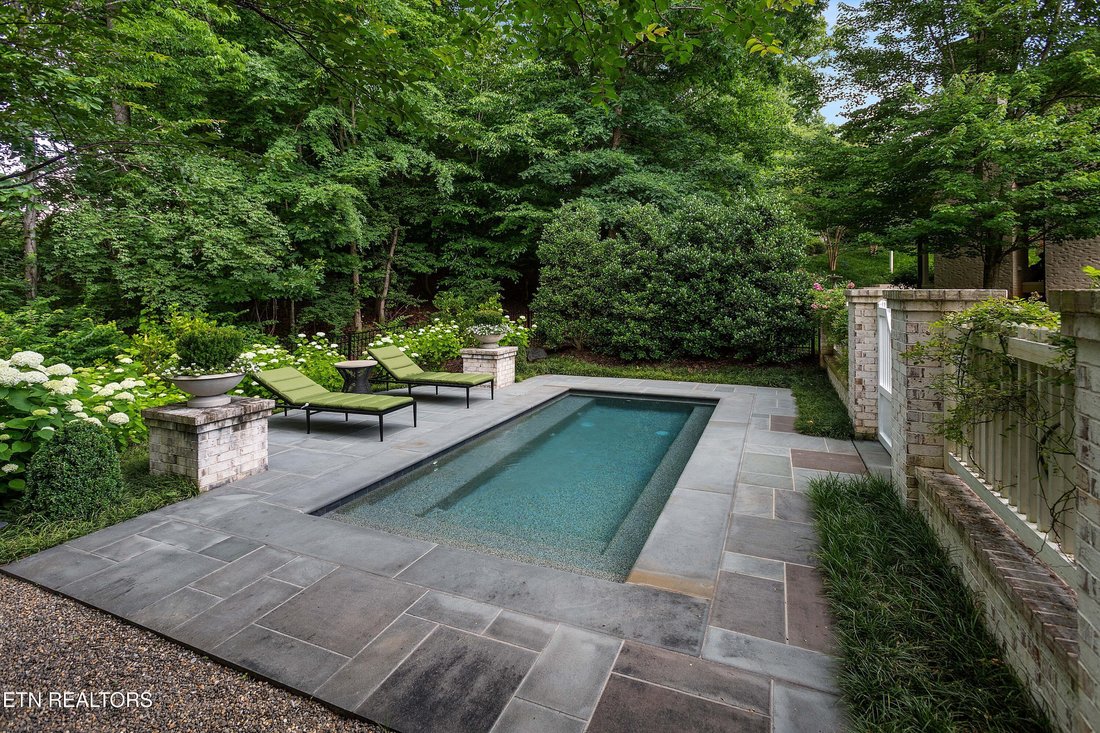 House in Knoxville, Tennessee, United States 3 - 18089235