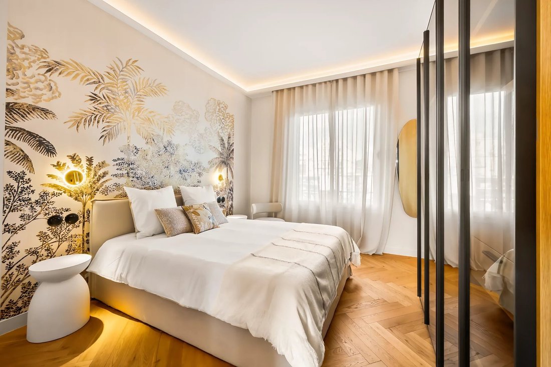 Apartment in La Source, Cannes, France 4 - 18083178