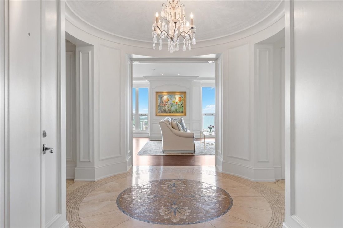 Condo in Chicago, Illinois, United States 2 - 18081916