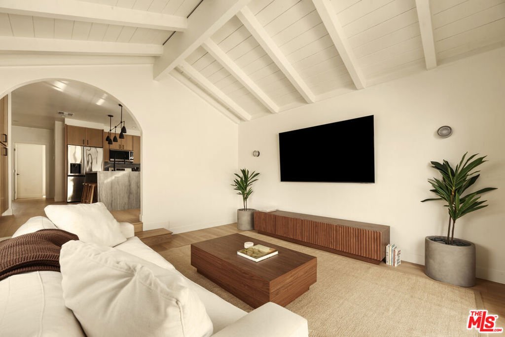 House in Los Angeles, California, United States 4 - 18089621