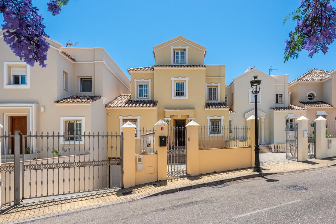 House in Estepona, Andalusia, Spain 2 - 18089838