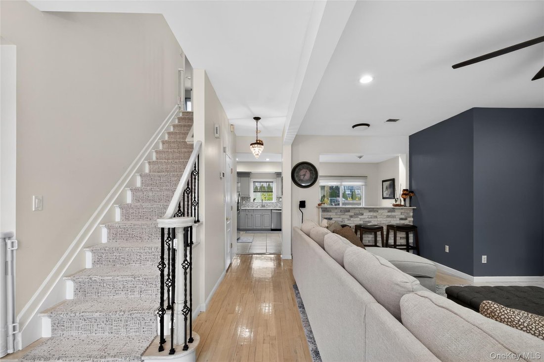 House in Baldwin, New York, United States 3 - 18089577