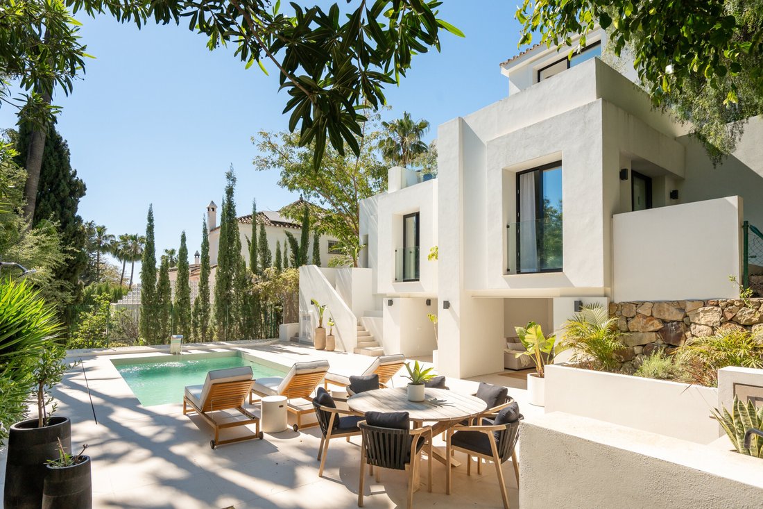 Villa in Nueva Andalucia, Marbella, Spain 2 - 18088755