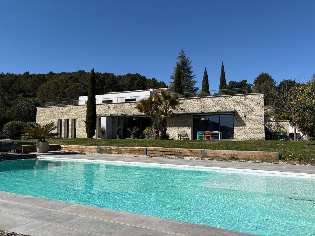 Villa in Secteur Est, Pernes-les-Fontaines, France 3 - 18083599